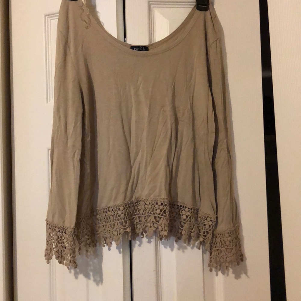 Lace Top - Picture 2 of 3